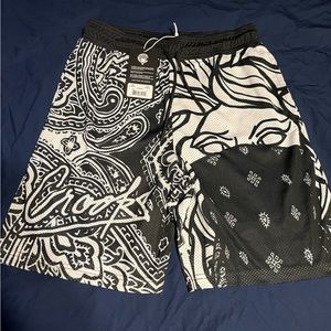 Crooks and castles shorts